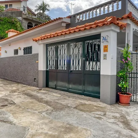 Rosa, A In Madeira *