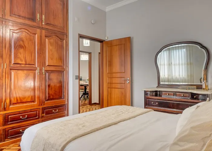 Rosa, A In Madeira *